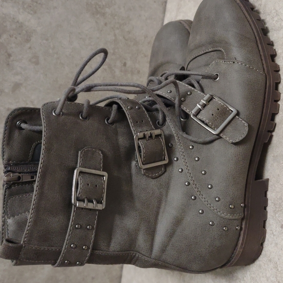 Rampage Boots - Picture 8 of 9